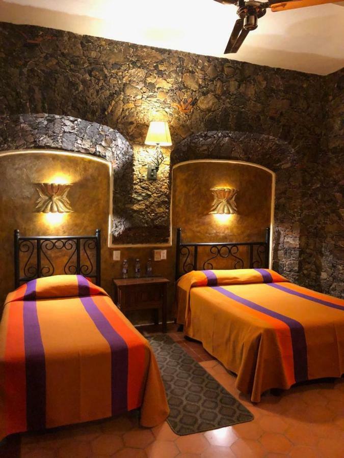 Parador San Sebastian De Aparicio Альенде Экстерьер фото